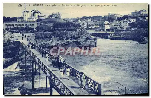 Ansichtskarte AK Biarritz Vue Prise du Rocher De La Vierge Vers l Attalaye et le port vieux