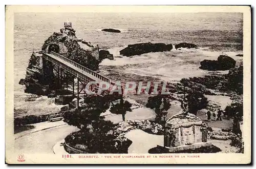 Ansichtskarte AK Biarritz Vue Sur L Esplanade Et Le Rocher De La Vierge