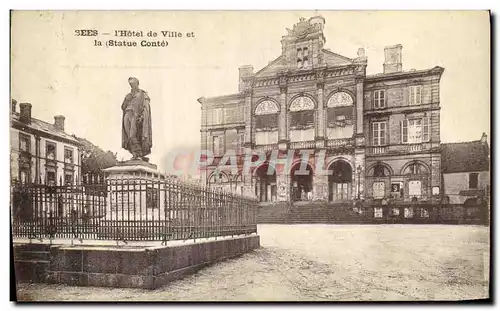 Cartes postales Sees L Hotel deVille Et La statue Conde