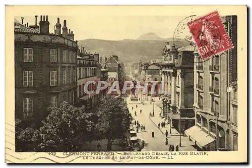 Cartes postales Clermont Ferrand Boulevard Desaix La Rue Blatin Le theatre et le Puy de Dome