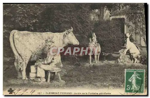 Ansichtskarte AK Clermont Ferrand Jardin De La Fontaine Petrifiante Chevre Vache Ane