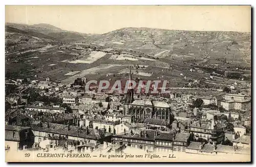 Ansichtskarte AK Clermont Ferrand Vue Generale Prise Vers L Eglise