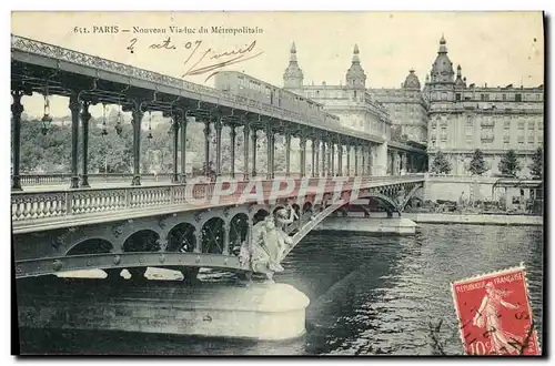 Cartes postales Paris Nouveau viaduc du Metroplitain Metro