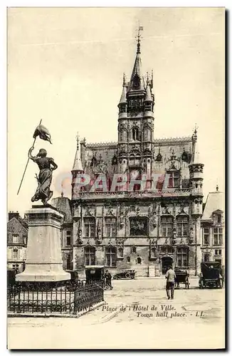 Cartes postales Compiegne Place de L Hotel de Ville