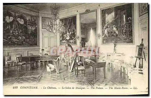 Ansichtskarte AK Compiegne Le Chateau Le Salon de Musique