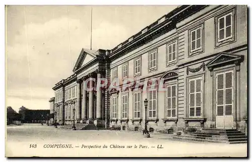 Cartes postales Compiegne Perspective du Chateau sur le Parc