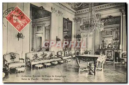 Ansichtskarte AK Compiegne Le palais Salon de famille Depart des chasses