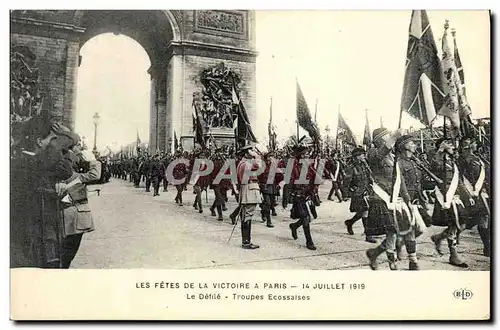 Cartes postales Paris Les Fetes de la Victoire 14 juillet 1919 Le defile Troupes ecossaises