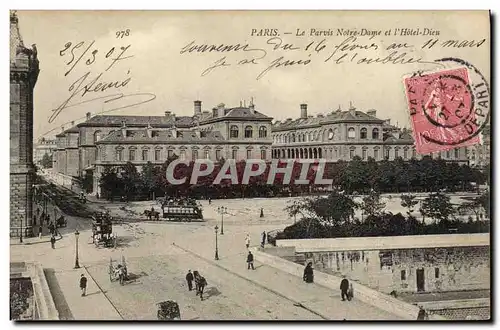 Cartes postales Paris Le Parvis Notre Dame et L Hotel Dieu