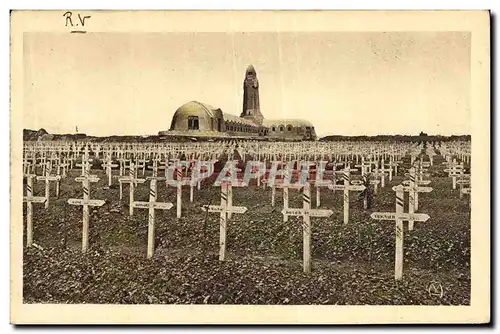 Ansichtskarte AK Cimetiere National Et Ossuaire De Douaumont Militaria