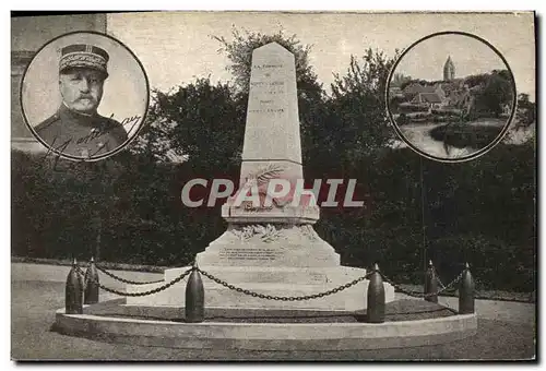 Cartes postales Aux morts de Noyen Militaria