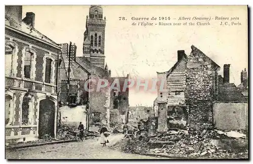 Cartes postales Albert Ruines Pres De L Eglise Militaria