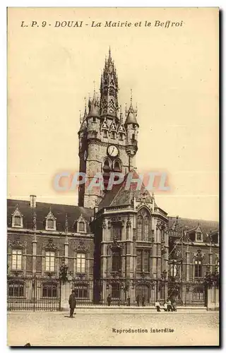 Cartes postales Douai La Mairie et le Beffroi