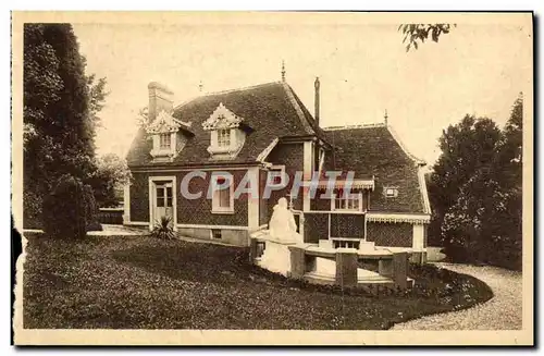 Cartes postales Les Buissonnets Lisieux Facade nord prise du grand jardin