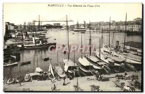 Ansichtskarte AK Marseille Vue Generale du Vieux Port Bateaux