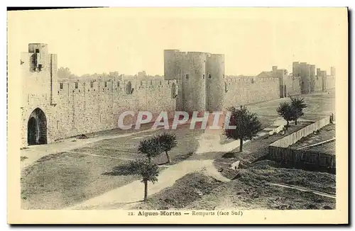 Cartes postales Aigues Mortes Remparts Face sud