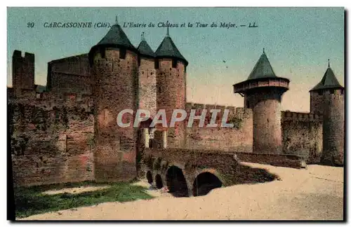 Cartes postales Carcassonne L Entree du Chateau et la Tour du Major