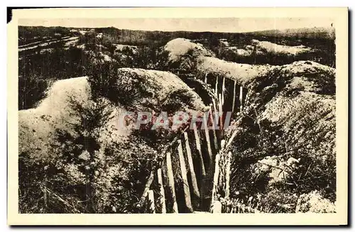 Ansichtskarte AK Fort de Douaumont Boyau Franco allemand communiquant du fort a la premiere ligne Militaria