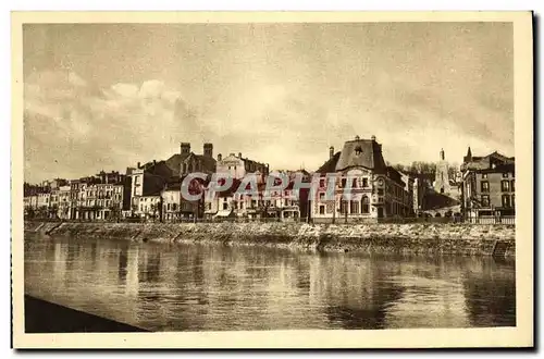 Ansichtskarte AK Verdun Le Quai de Londres et la Meuse Militaria