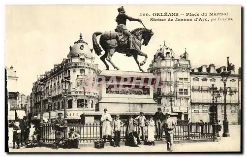 Cartes postales Orleans Place du Martroi Statue de Jeanne d Arc