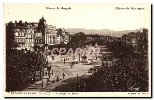 Ansichtskarte AK Clermont Ferramnd Plateau de Gergovie Chateau de Montragnon Place de Jaude