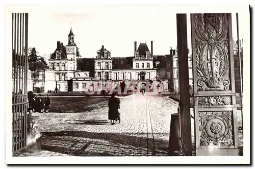 Ansichtskarte AK La Douce France Palais De Fontainebleau Entree Principale