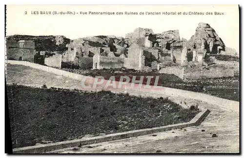 Cartes postales Les Baux Vue Panoramique des Ruines de L Ancien Hopital et du Chateau des Baux