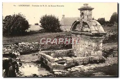 Ansichtskarte AK Locronan Fontaine de Bonne Nouvelle Femmes