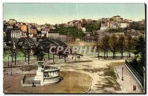 Ansichtskarte AK Lyon Place de la Tete d Or Monument des Enfants du Rhone Pont de la Boucle Coteau St Clair