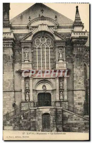 Cartes postales Laval La Cathedrale