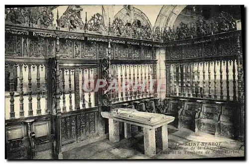 Cartes postales Saint Herbot Interieur de la chapelle Le jube et le tombeau