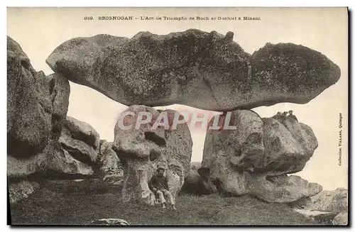 Cartes postales Brignogan L Arc de Triomphe de Roch ar Guehiel a Mineoc