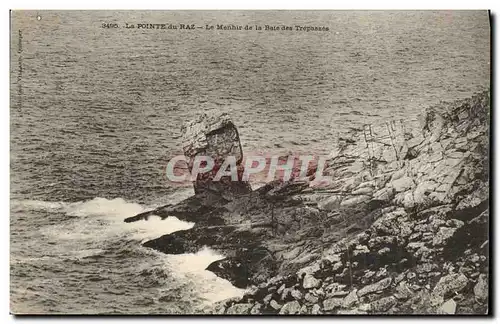 Ansichtskarte AK La Pointe du raz Le Menhir de la baie des trepasses