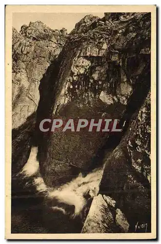 Ansichtskarte AK La Pointe du raz Finistere Les tunnels de l enfer de Plogoff