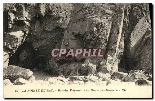 Ansichtskarte AK La Pointe du raz Baie des Trepasses La grotte aux graviers