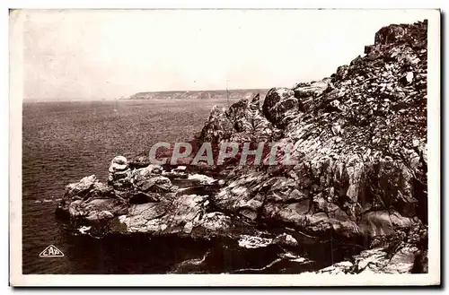 Cartes postales La Pointe du Raz Rocher du moine