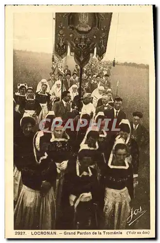 Ansichtskarte AK Locronan Grand Pardon de la Tromenie La descente de Plac Ar C horn Folklore