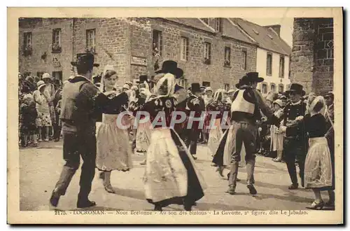 Cartes postales Locronan Noce Bretonne Au Son des Binious La Gavotte Le Jabadao Folklore Costume