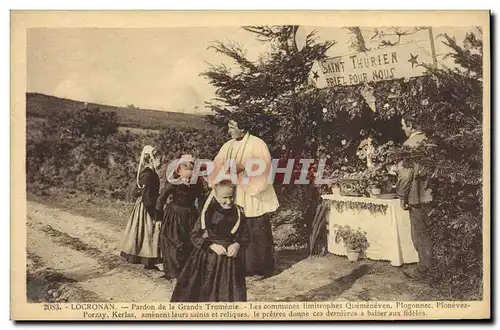 Ansichtskarte AK Locronan Pardon de la Grande Tromenie Les communes limitrophes amenent les saintes reliques Guem