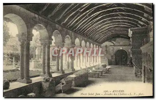 Cartes postales Angers Musee Saint Jean Arcades du cloitre