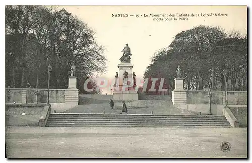 Cartes postales Nantes Le Monument de Enfants de la Loire Inferieure morts pour la Patire