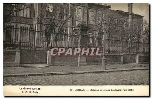 Cartes postales Arras Maisons en ruines boulevard Faidherbe Militaria