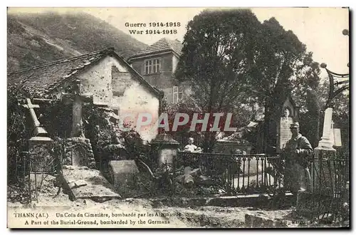 Cartes postales Militaria Thann Un Coin du Cimetiere Bombarde Par les allemands