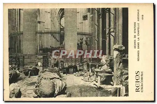 Cartes postales Militaria Reims Reunies Dans La Chapelle Absidale