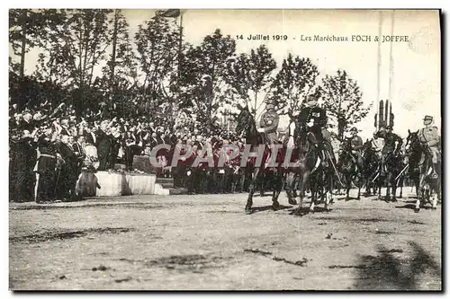 Ansichtskarte AK Militaria Les Marechaux Foch Joffre 14 juillet 1919