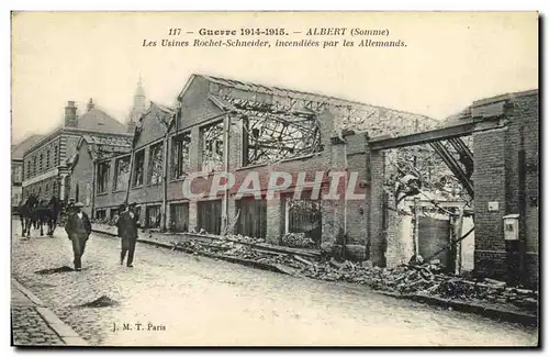 Ansichtskarte AK Militaria Guerre Albert Les Usines Rochet Schneider incendiees par les allemands