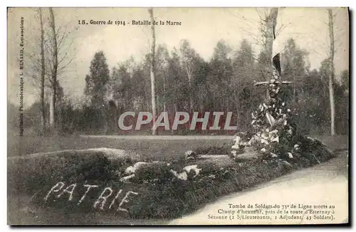 Ansichtskarte AK Militaria Guerre Bataille de la Marne Tombe de soldats du 73eme ligne morts au champ d honneur S