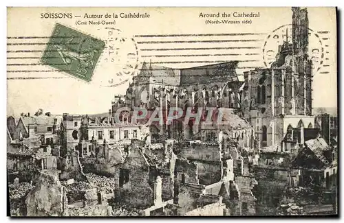 Ansichtskarte AK Militaria Soissons Autour de la Cathedrale