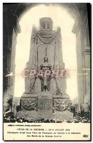 Ansichtskarte AK Militaria Fetes De La Victoire Cenotaphe erige sous l Arc de triomphe de l Etoile Paris