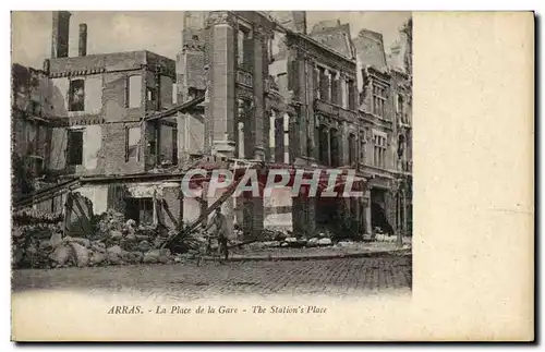 Cartes postales Militaria Arras La Place de la Gare